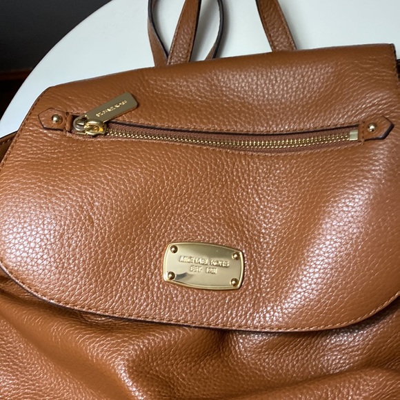 Light brown Michael kors back pack - Picture 2 of 5